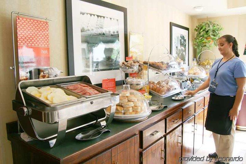 Hampton Inn Forrest City Restaurant billede